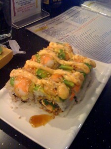 Lucky #7 sushi roll